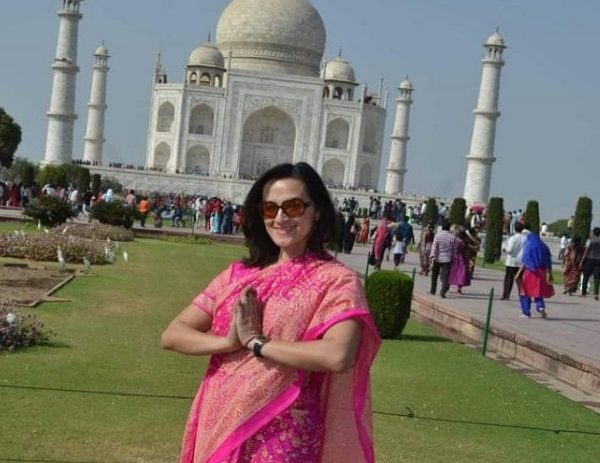 Delhi to Agra